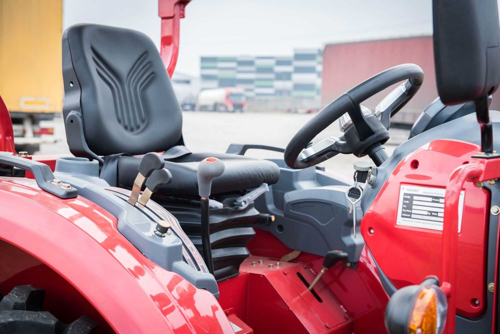 Tractor Agricol HANWO 354R – 40 CP, 4×4 Inmatriculabil