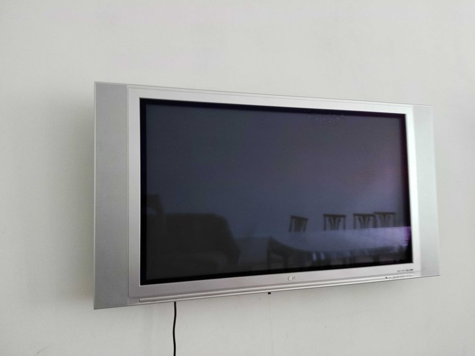 Продается телевизор