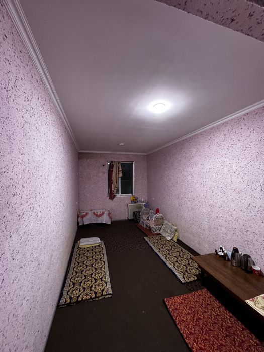 Samarqand shaxar superda joylashgan 57 kvadrat 2 xonali uy sotiladi