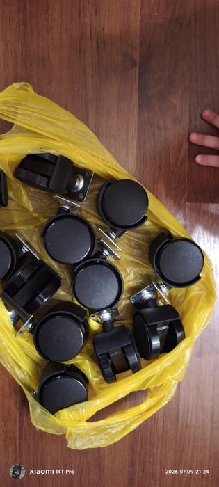 Продам колесики ...