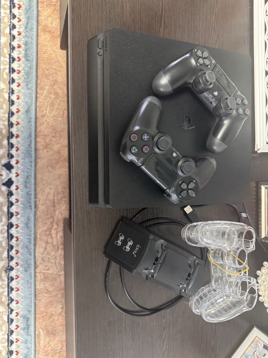 Пс 4 слим Ps 4 slim. Игровая приставка
