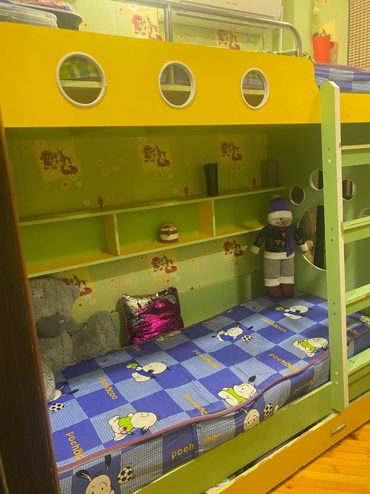 Продаю детскую кровать