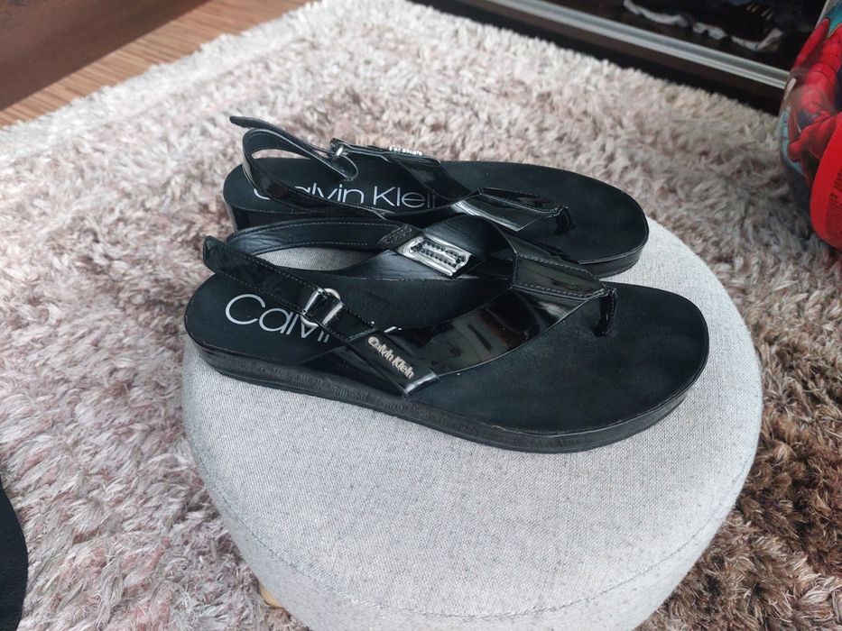 Сандали Calvin Klein 37 номер