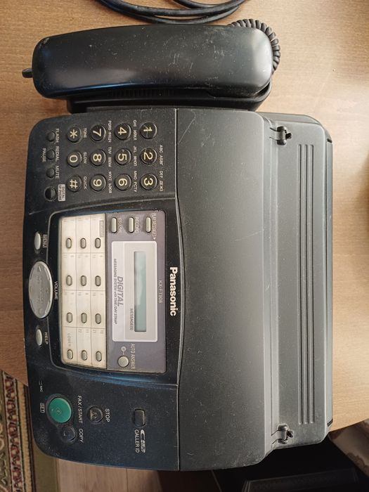 Телефон-факс Panasonic KX-FT908 (автоответчик, копир)