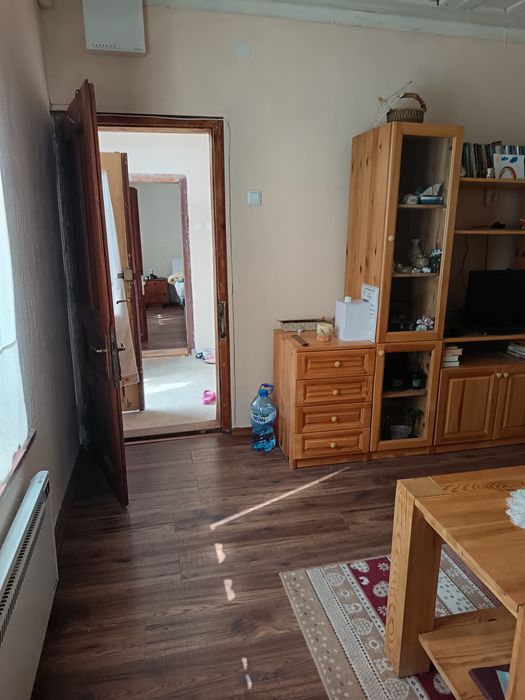 Продавам къща в село Гранит