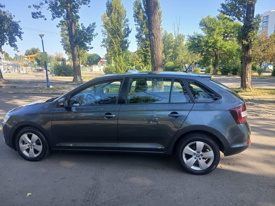 Skoda  rapid  unic proprietar de noua an 2018 benzina  tsi euro 6 cp 95