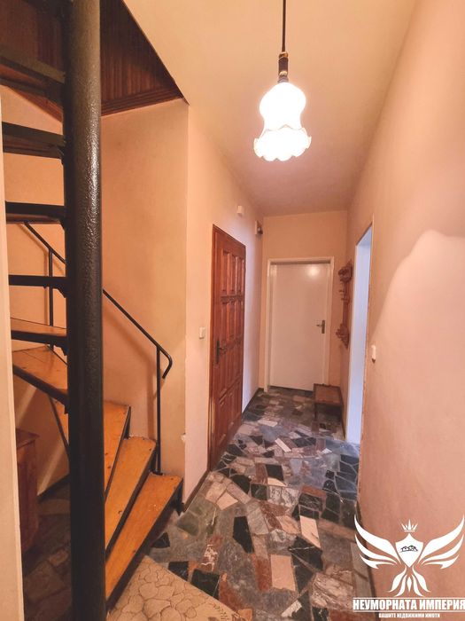 Продава се Тристаен апартамент в Асеновград - 87 кв.м за 1368 €/кв.м - Снимка #12