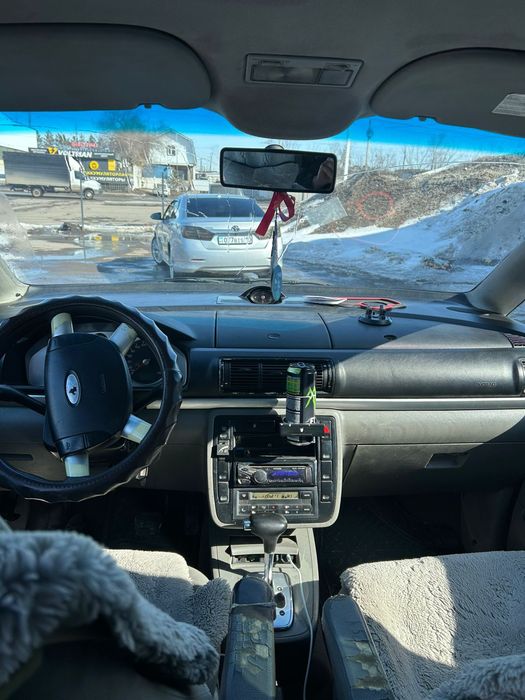 Продам Форд 7 местный на полном ходу