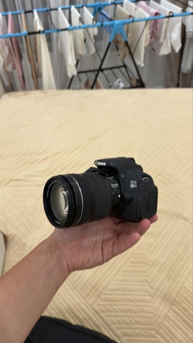 Фотоаппарат Canon EOS 700D