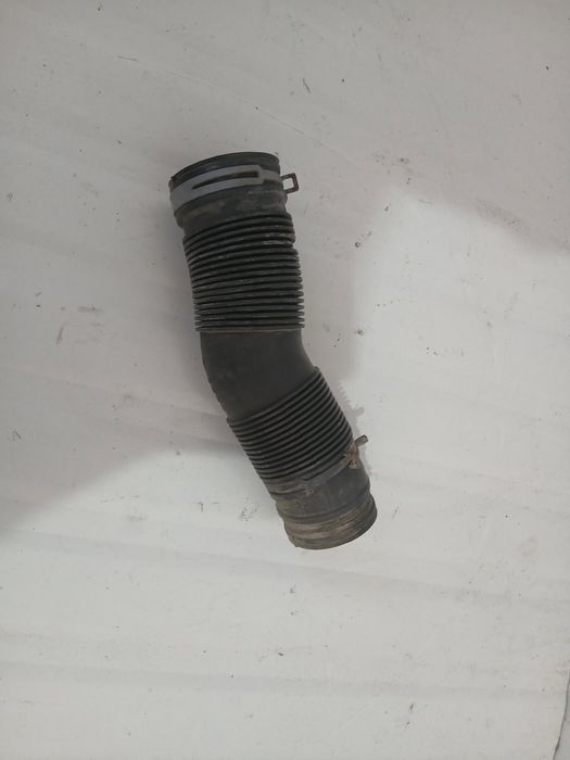 Tub admisie aer Volkswagen Polo (9N) [Fabr 2001-2008] 6Q0129684AB 1.4
