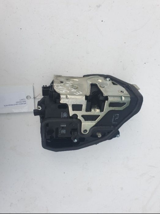 Broască ușă stânga față BMW seria 3 e90 E91