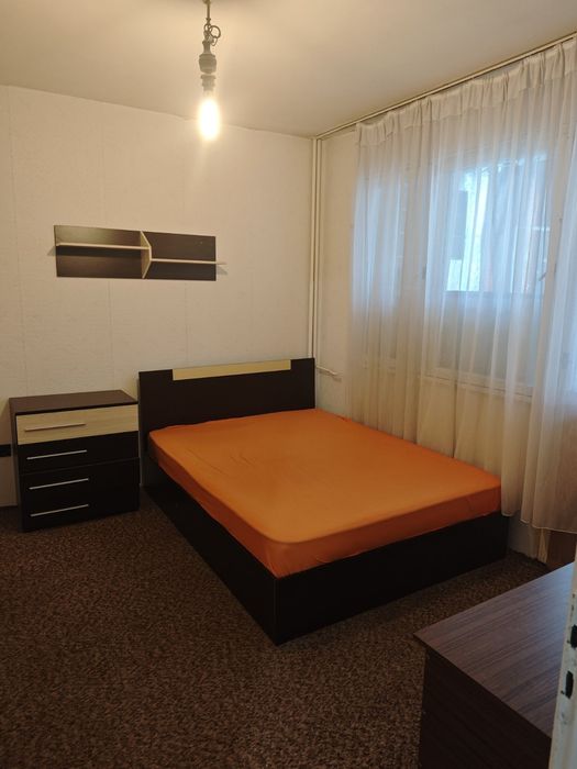 Дава се под наем Двустаен апартамент в Враца, Център - 70 кв.м за 248.88 € - Снимка #4