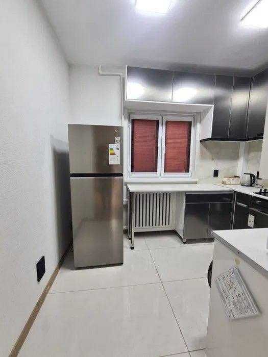 Сдаётся уютная квартира в отличном районе заезжай сегодня!Метро Новза!