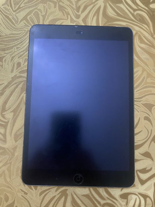 Продам  Apple Ipad mini Wifi Cell 16 Gb Space Gray