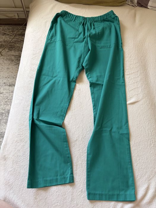 Costum medical barbat