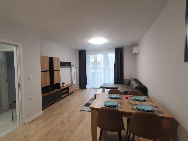 Дава се под наем Двустаен апартамент в Пловдив, Христо Смирненски - 72 кв.м за 550 € - Снимка #1