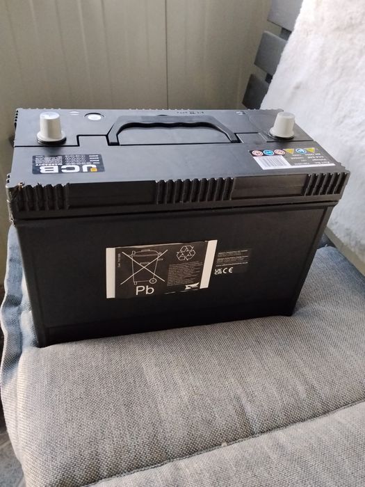 Vând Baterie 12 V 120 Ah 1000A