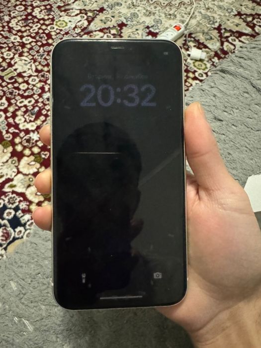 Продам айфон 11. 128 гб