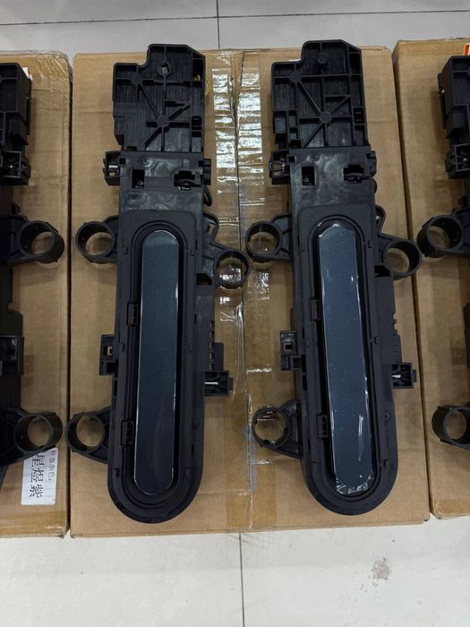 Leapmotor eshik ruchka Chiqadigan yonadigan sifati yahwisi