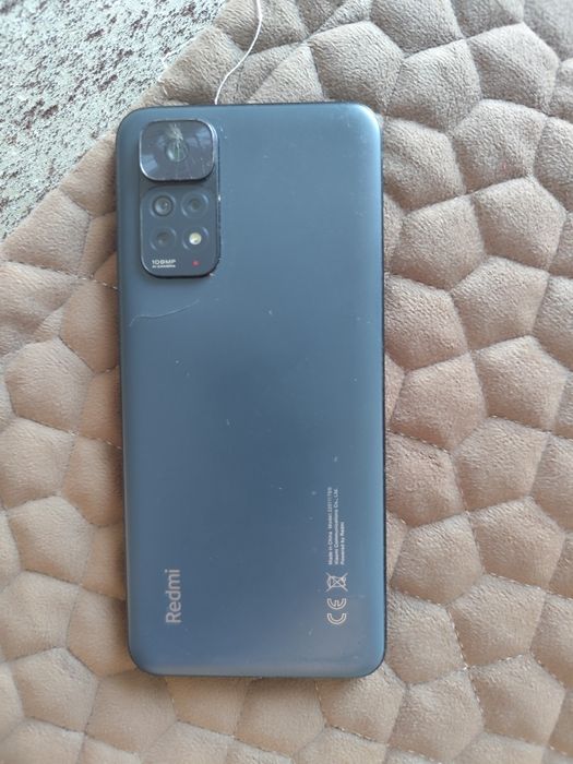 Продам телефон на запчасти