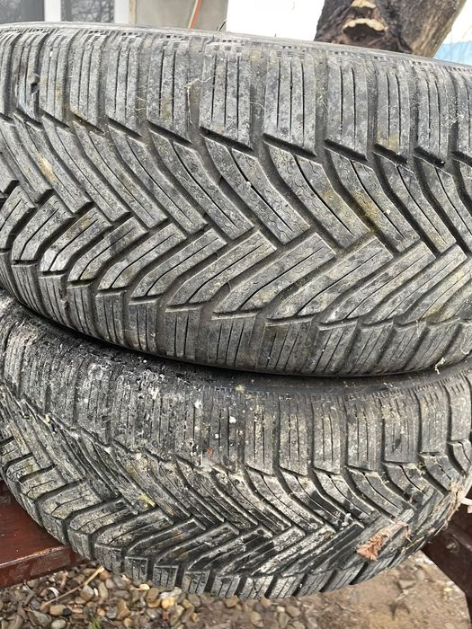 Cauciucuri iarna 225 50 17