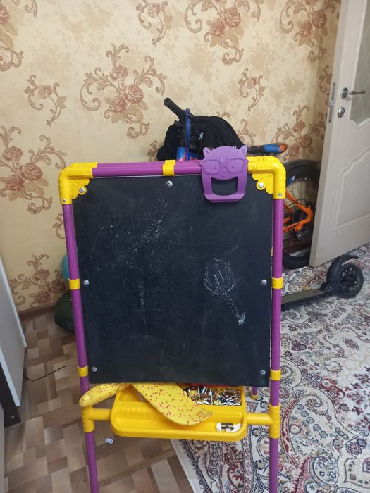 Продаю новый с буквами