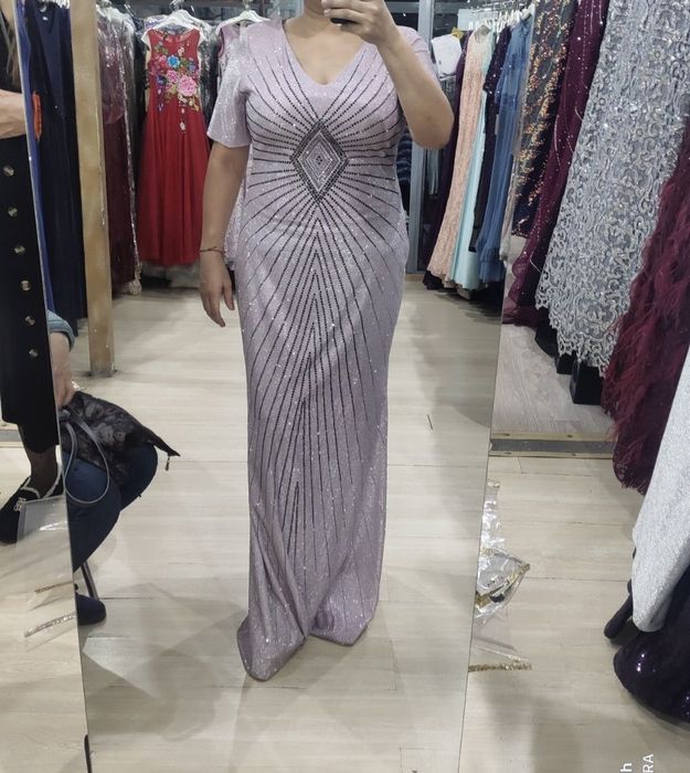 Платье вечернее, в отличном состоянии