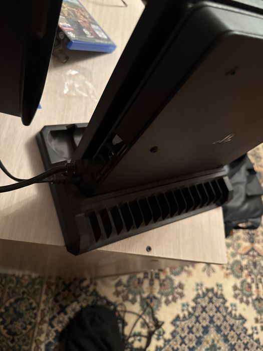 Продам или обменяю пс4