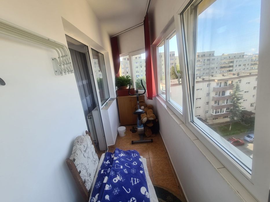 Vând apartament 3 camere Zona Mărăști
