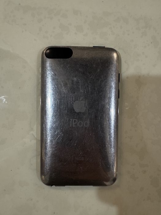 Apple iPod Touch 4th Generation