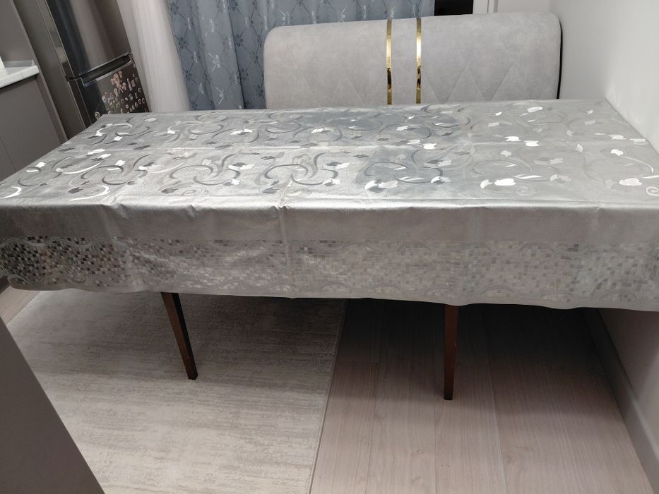 Продам стол для кухни