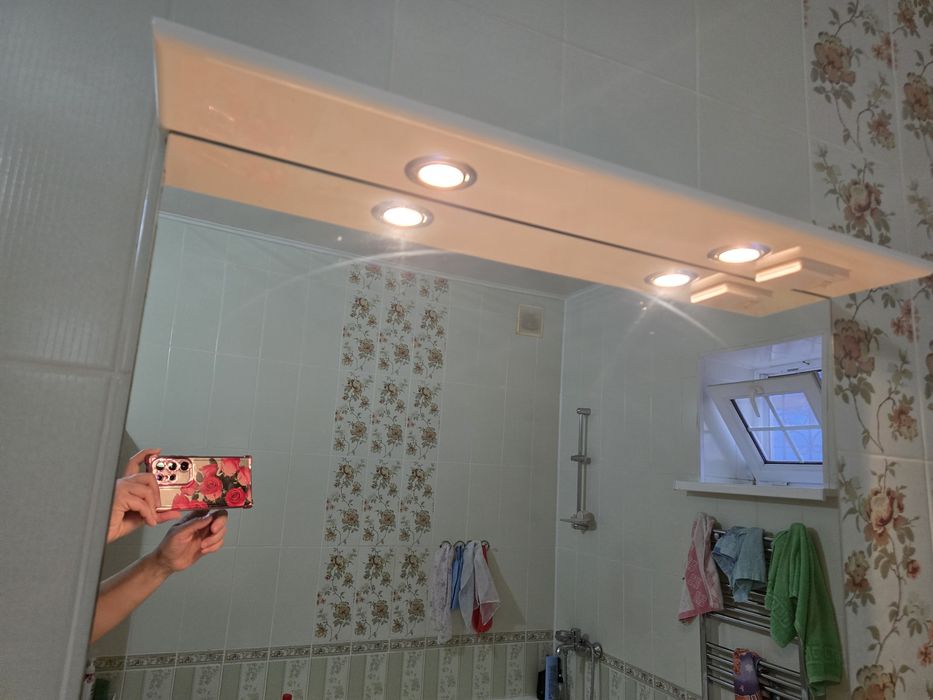 Зеркало, шкаф под раковину