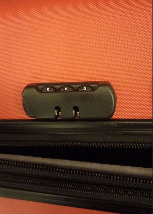 Чемодан медиссон