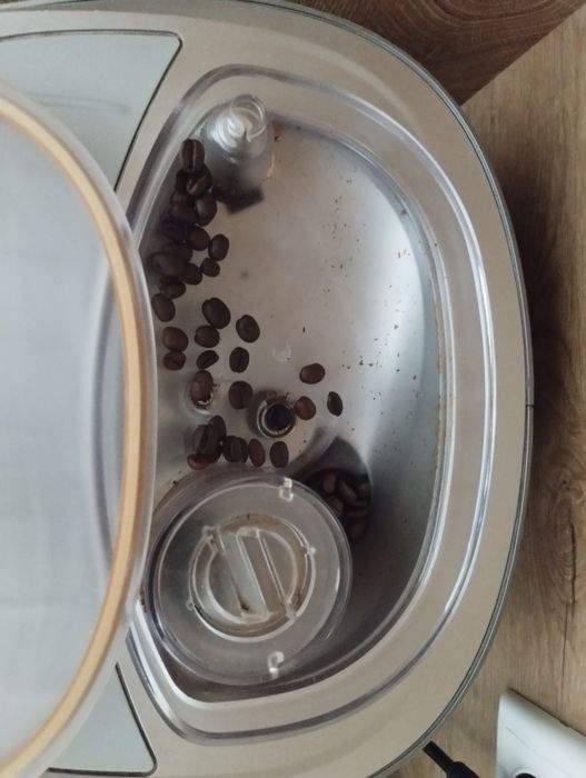 Кафе машина робот