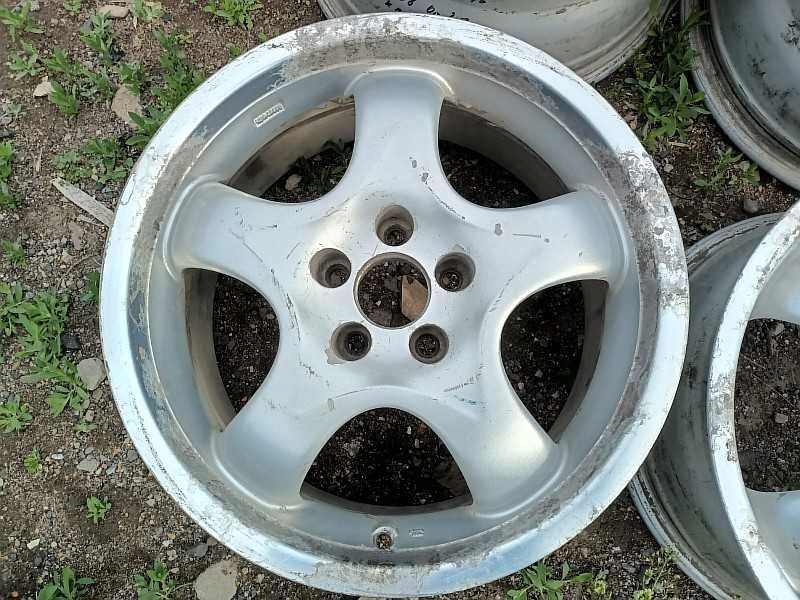 Продам оригинальные легкосплавные диски