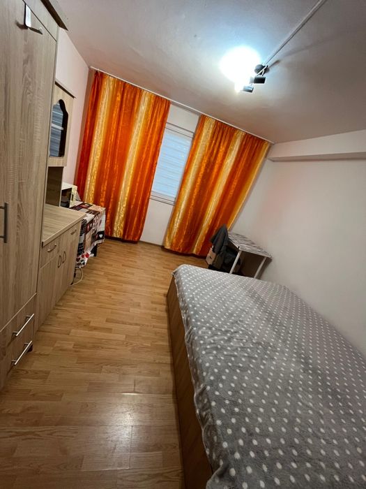 Inchiriez  garsoniera zona Dedeman