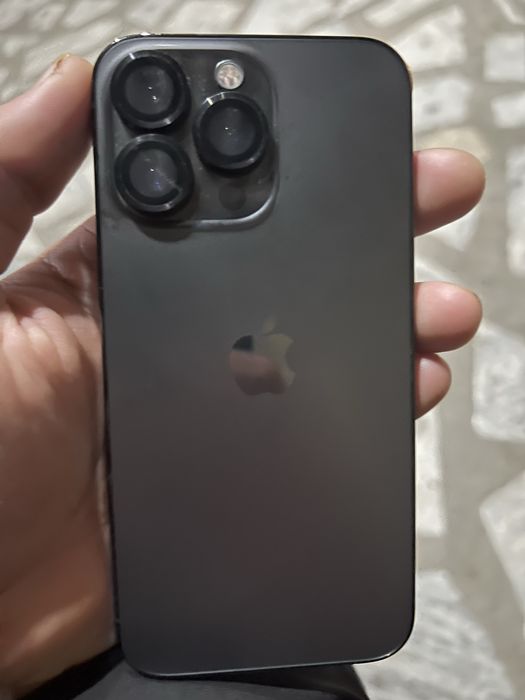 Iphone 13 Pro sotilad!