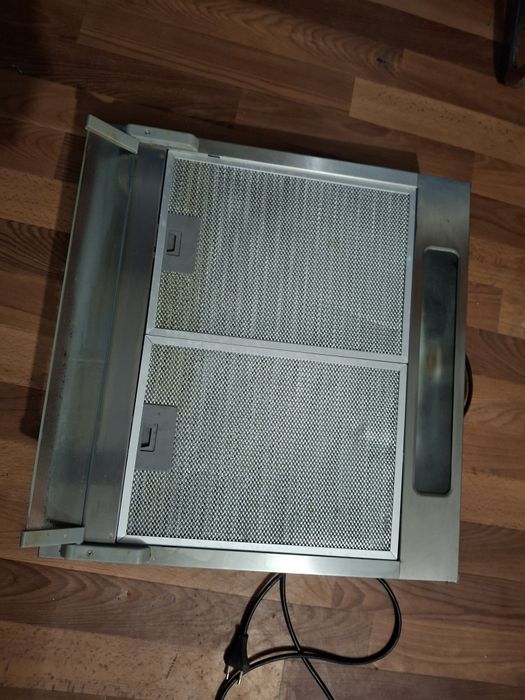Продам  кухонную  вытяжку