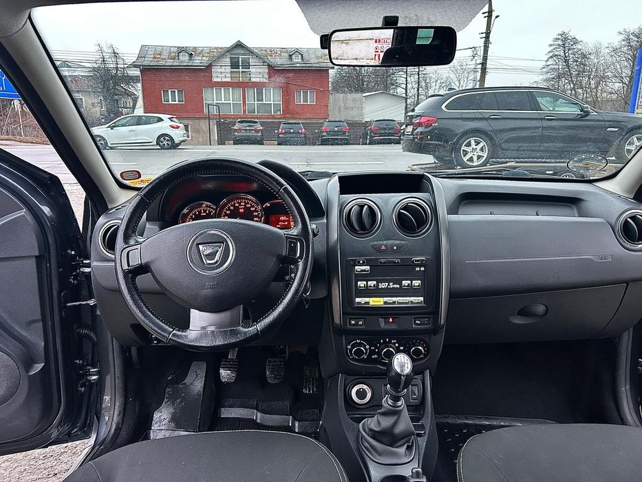 Dacia Duster 4x4 1.5dci 2016 Navigație Scaune încălzite Pilot