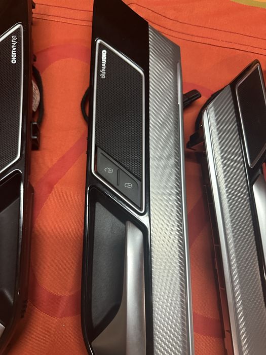 Итериорни светещи лайсни за VW Passat B8 / Arteon