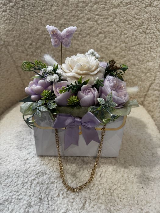 Кошнички с ръчно изработени глицеринови сапуни