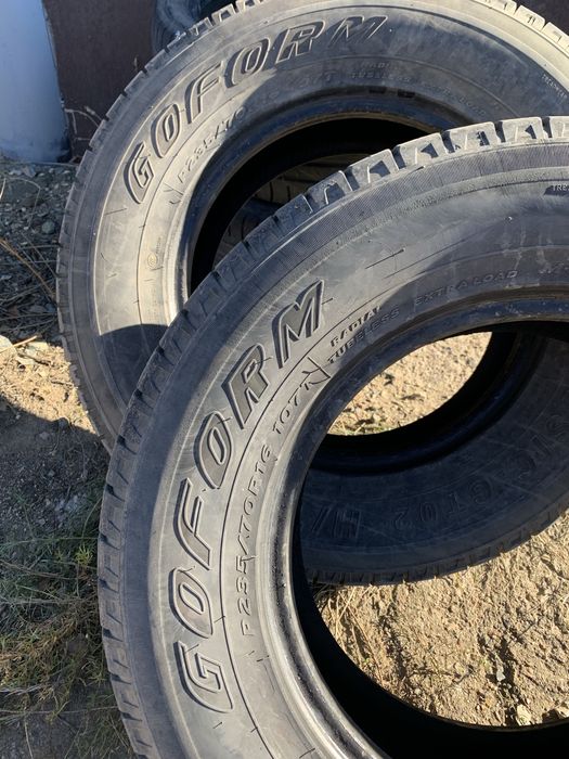 Продам резину  205/70/15