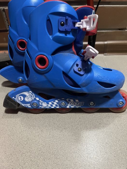 Роликовые коньки