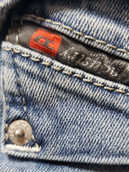 Нови оригинални мъжки дънки DIESEL