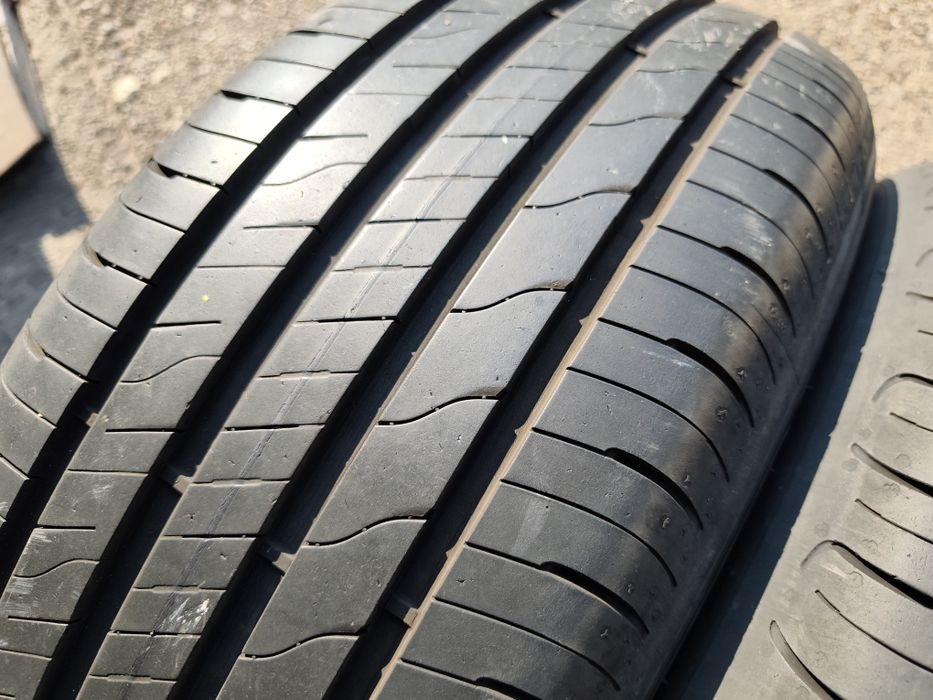 215/55/17" 2бр Good year efficient grip performance, dot1422,7mm