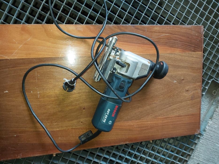 Ferăstrău Pendular Profesional Bosch GST 85 PE