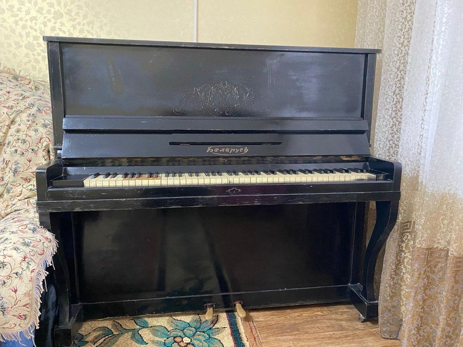 Продам дешево пианино