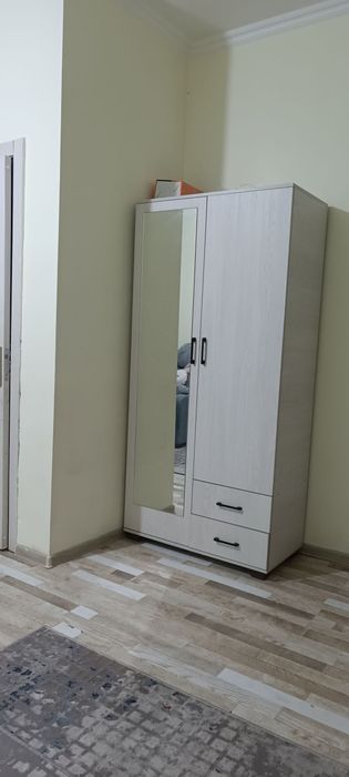 Srochni sotiladi