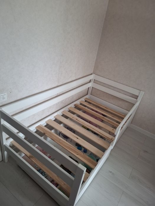Продам Детскую кровать