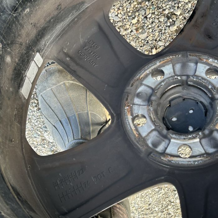 5x108 / 215/55/17 Ford Гуми с джанти